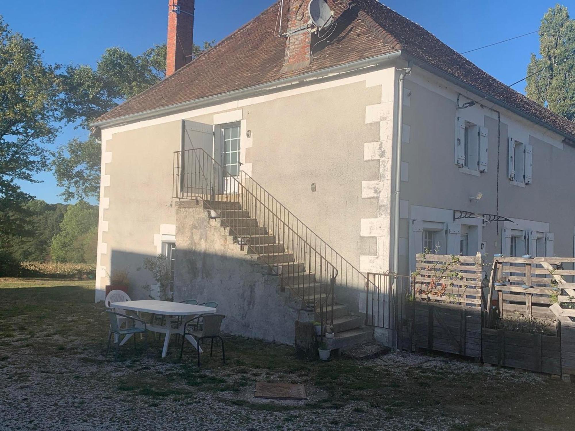 Logement Independant Le Poulailler Proche Guedelon Treigny Dış mekan fotoğraf